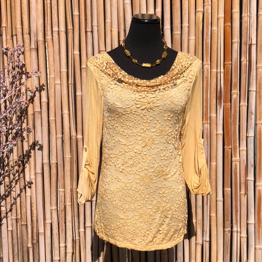 *LAST ONE!* 🌸NEW YEAR SALE🌸 NEW Goldenrod Knit & Lace 3Pc Sweater Set OS - Picture 4 of 9